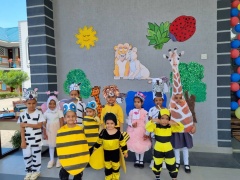 His Holiness Syedna Muffadal Saifuddin tus visited Burhani school Tuesday 5th July, 2022.